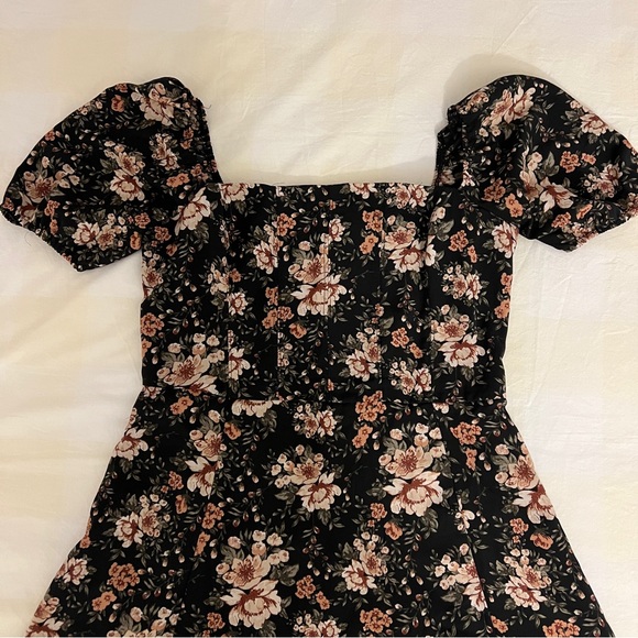 NWOT Abercrombie & Fitch Corset Seamed Mini Dress Black Floral Sz M - Picture 8 of 11